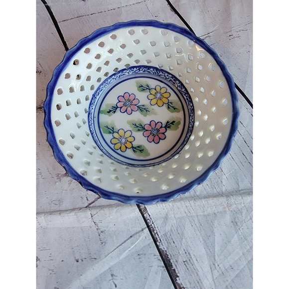 Decorative bowl from China 5.5 Inch Colorful flowers Springcore Countrycore - Picture 1 of 7